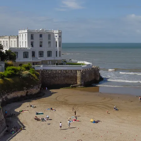 The Originals Miramar, Pontaillac Hotel 3*