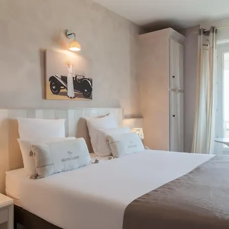 The Originals Miramar, Pontaillac Hotel Royan