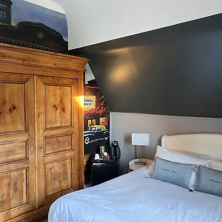 The Originals Miramar, Pontaillac 호텔 3*