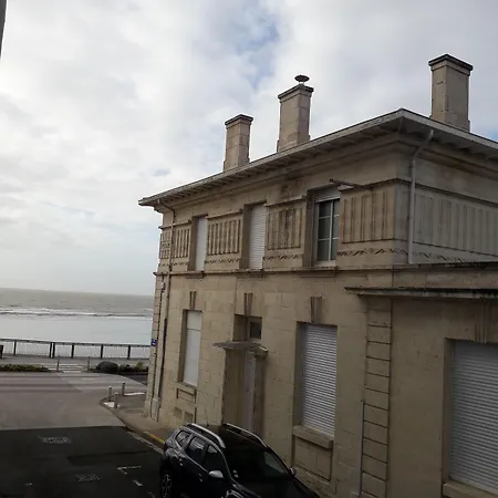 호텔 The Originals Miramar, Pontaillac 로양