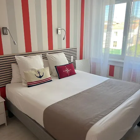 The Originals Miramar, Pontaillac Hotel 3*