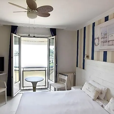 Hotel The Originals Miramar, Pontaillac 3*