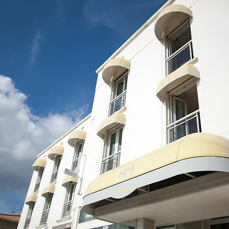 호텔 The Originals Miramar, Pontaillac 3*