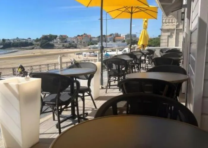 The Originals Miramar, Pontaillac 호텔