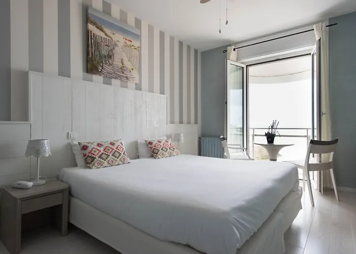 The Originals Miramar, Pontaillac 로양