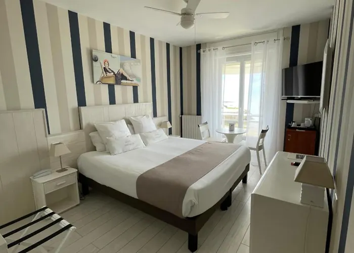 The Originals Miramar, Pontaillac 3*