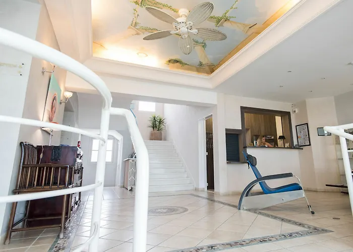 The Originals Miramar, Pontaillac 로양