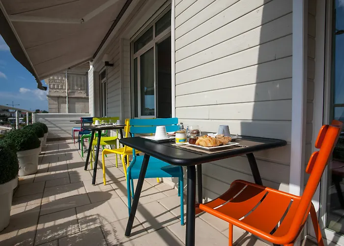 Hotel The Originals Miramar, Pontaillac 3*